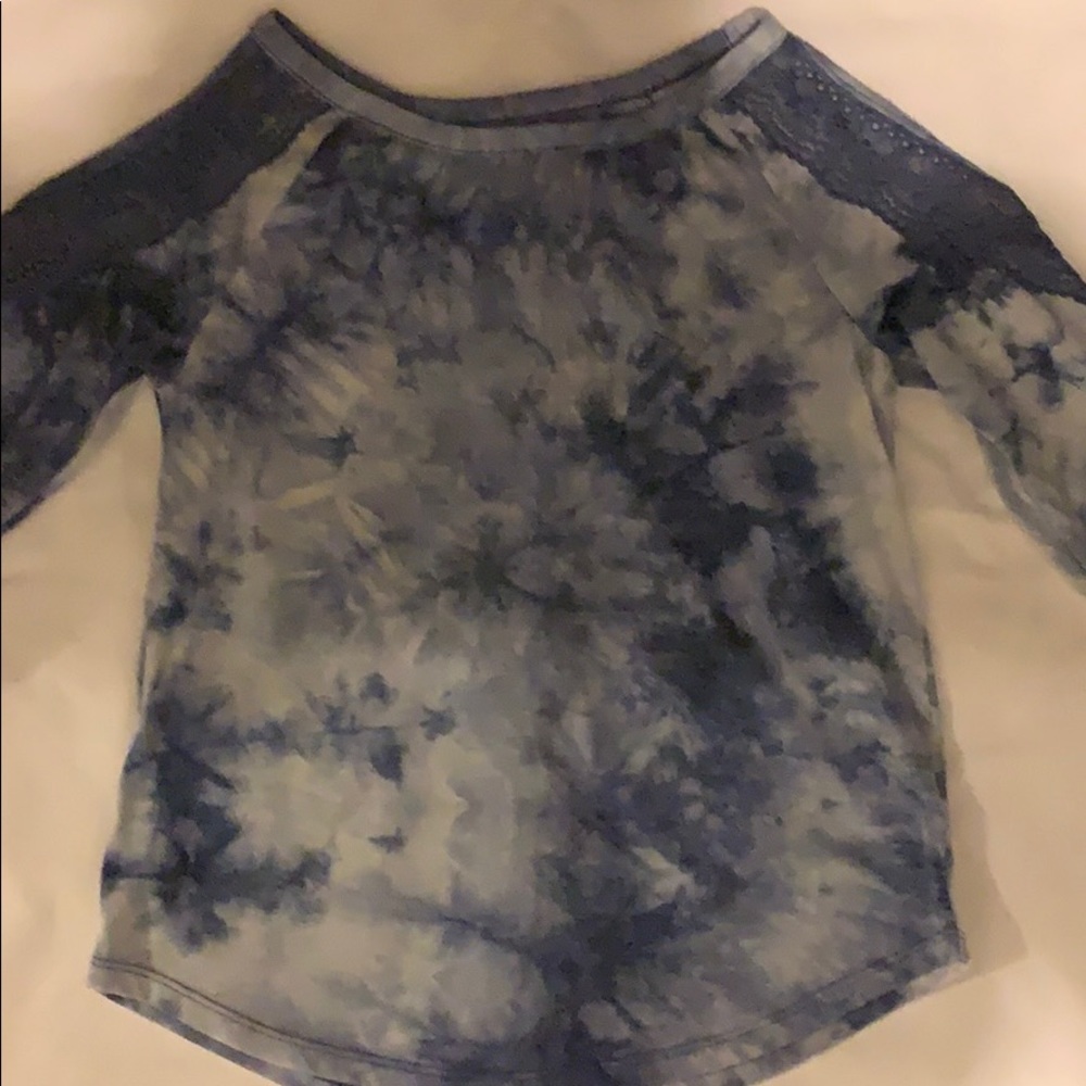 long sleeve shirt
